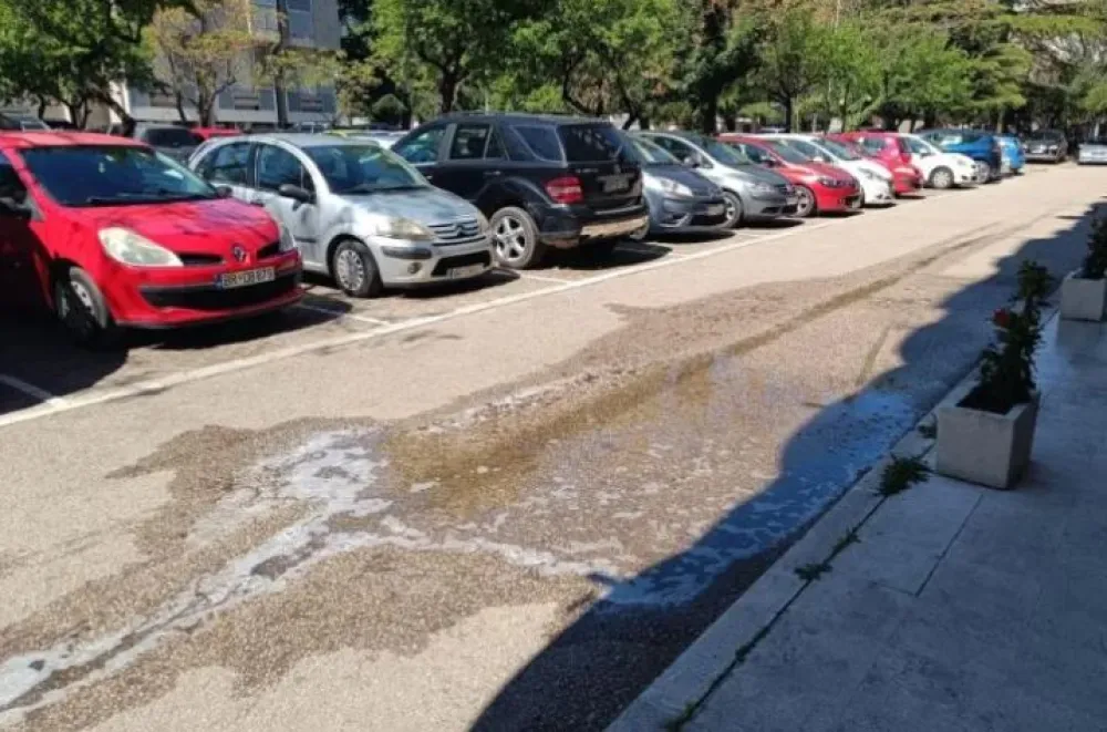 Zabranjeno pranje ulica u Baru