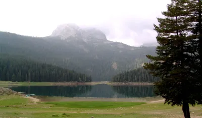 (VIDEO) Sjutra do 20 stepeni, na sjeveru tokom noći moguće slabe padavine       