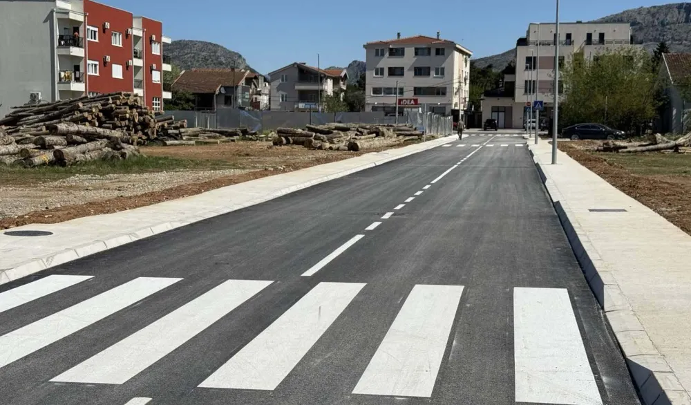 U tri saobraćajnice uloženo 433.000