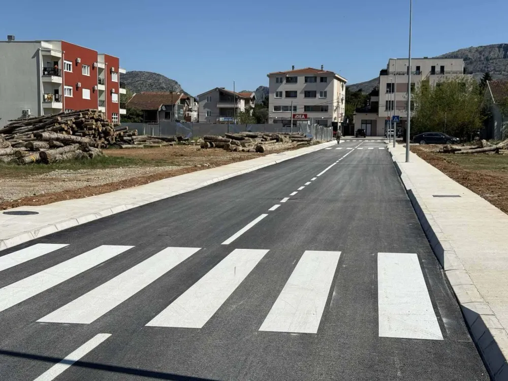U tri saobraćajnice uloženo 433.000