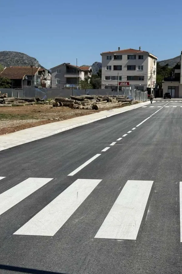 U tri saobraćajnice uloženo 433.000
