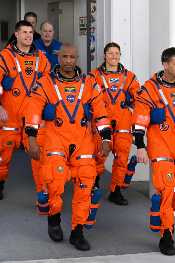 Astronauti "Artemisa dva" vraćaju se na Zemlju