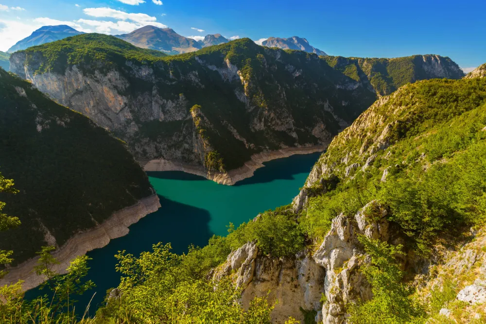 Sjutra oblačno, na sjeveru moguća ki&scaron;a