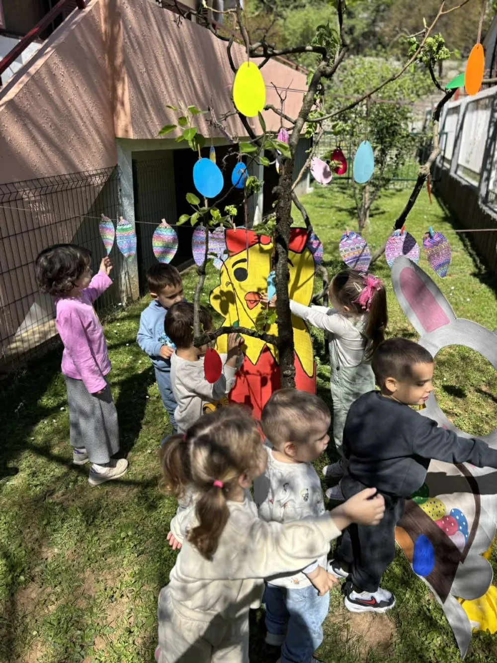 (FOTO) Kreativni koraci od malih nogu