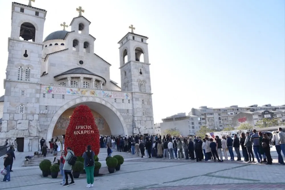 Vaskr&scaron;nja litrugija u Hramu