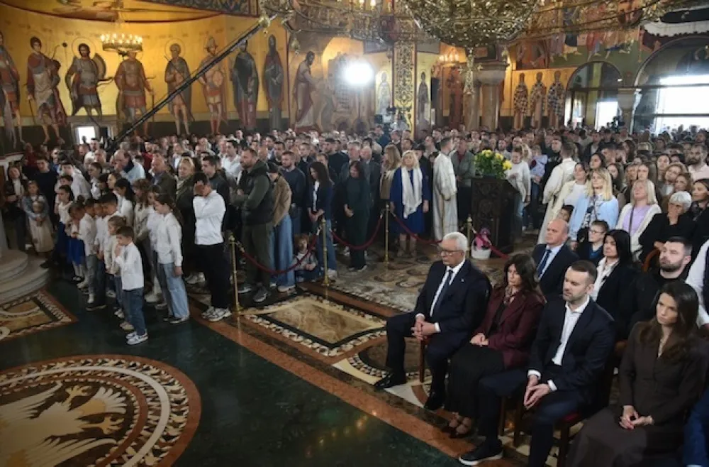 Vaskr&scaron;nja litrugija u Hramu