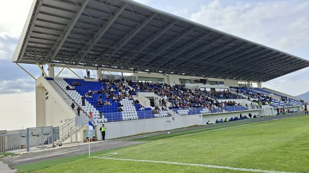 Mali broj gledalaca na Zapadu