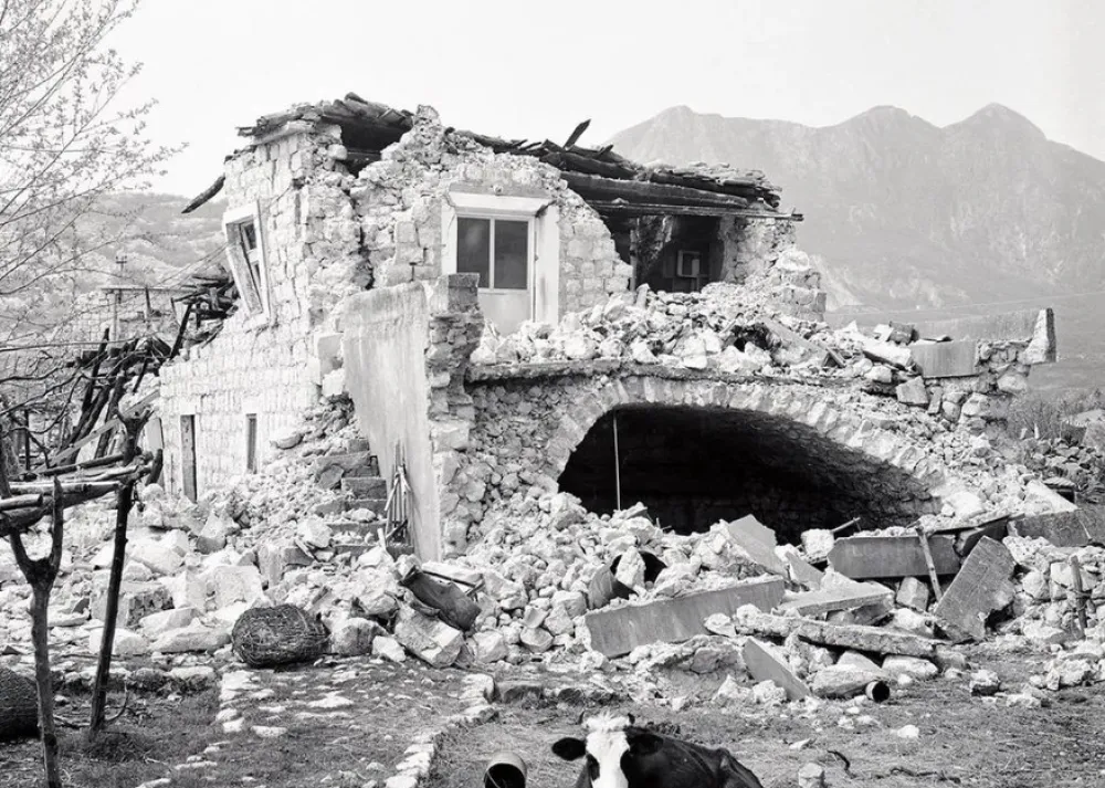 Posljedice razornog zemljotresa 1979. godine