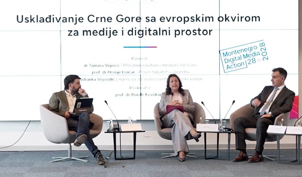 Vujović: Od uređenja zakonskih pitanja zavisi kako će građani pristupati informacijama, formirati mi&scaron;ljenje i donositi odluke