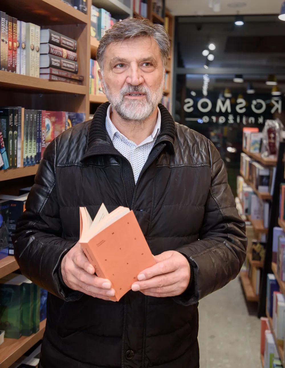 Poezija između metafizičkih vizija, istorijskog pamćenja i savremene pobune