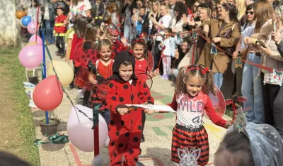 (FOTO/VIDEO) Maskenbal u vrtiću &bdquo;Osmijeh&ldquo;: Čarolija maski u čast proljeća