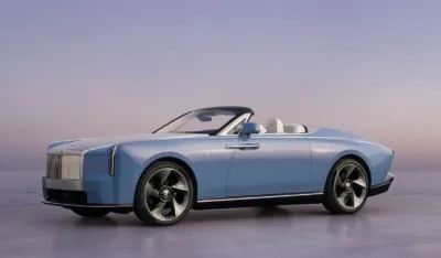 Luksuz bez granica: Rolls-Royce proizvodi električni kabriolet sa dužinom limuzine