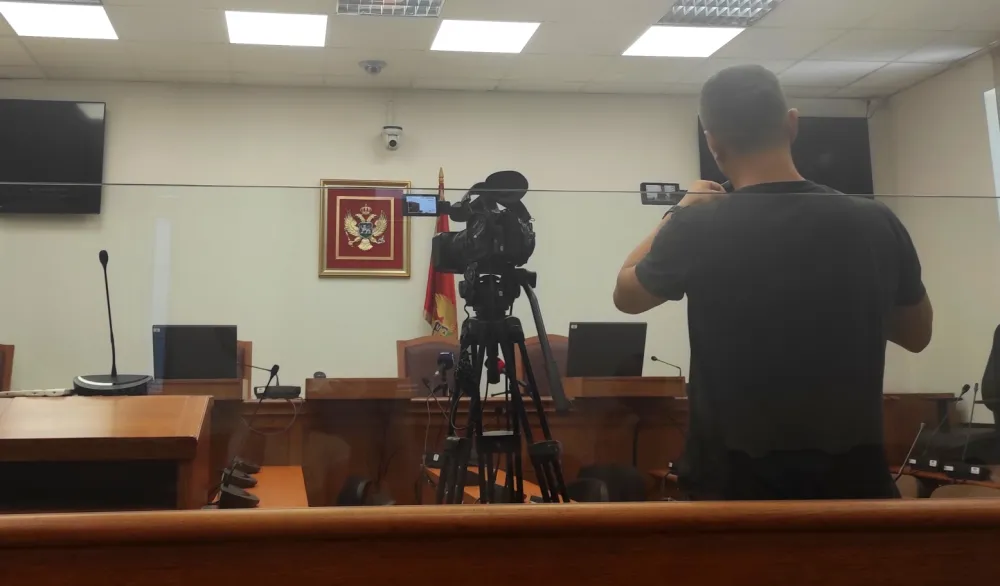 HRA: Ministarstvo pravde da omogući i sudijama i državnim tužiocima rad do 67. godine