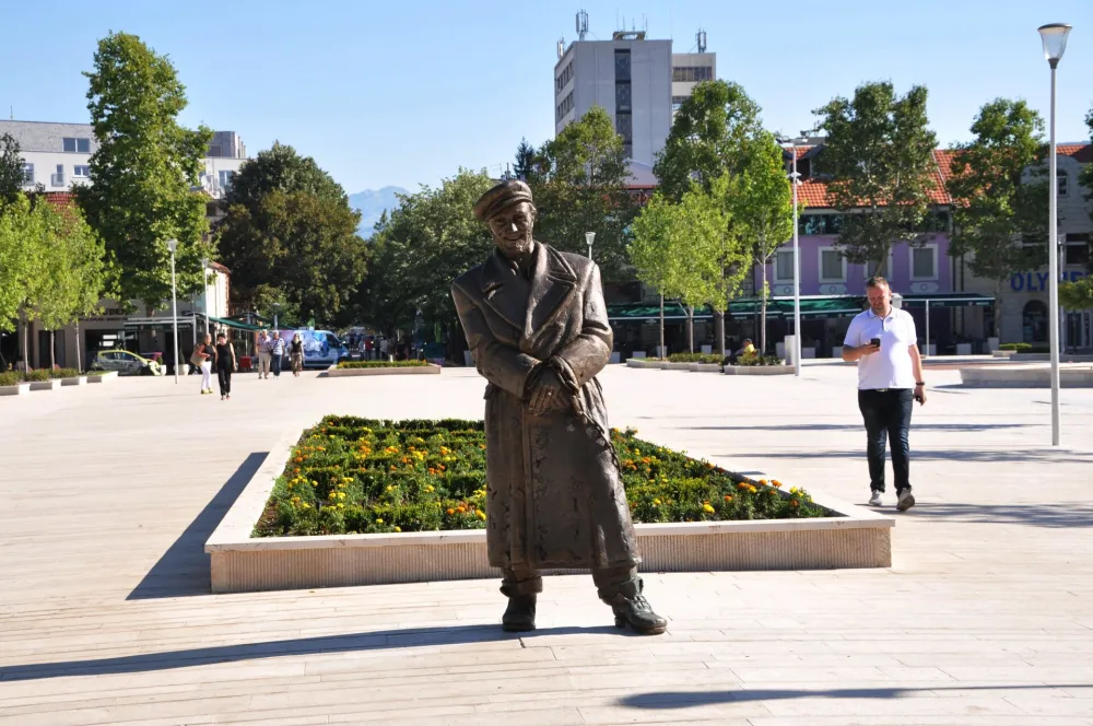 Spomen-obilježje Joki Baletić u Nik&scaron;iću&nbsp;spomenik (ne)mira
