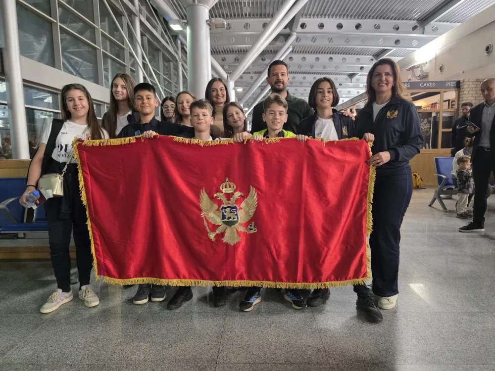 Milatović ispratio KUD &ldquo;Duga Montenegro&rdquo; na festival mira u Istanbulu