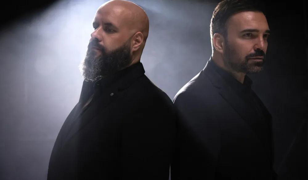 Ivan Bosiljčić i Mladen Lukić u pjesmi&nbsp;&bdquo;Ne kuni me, ne ruži me majko&ldquo;:&nbsp;Od&nbsp;spontanog susreta&nbsp;na koncertu do studijskog dueta