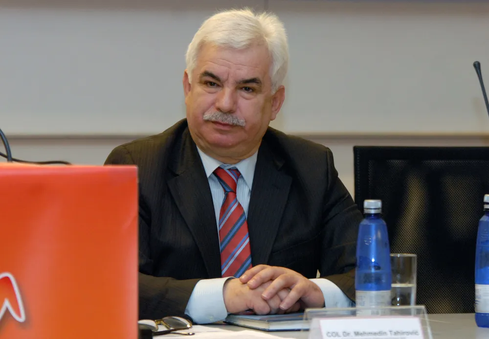Vlada bez dugoročnog rje&scaron;enja za požarnu sezonu: Za 3,5 miliona mogli kupiti novi avion