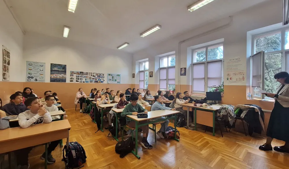 Đaci O&Scaron; "Milorad Musa Burzan" uče o elektronskom otpadu