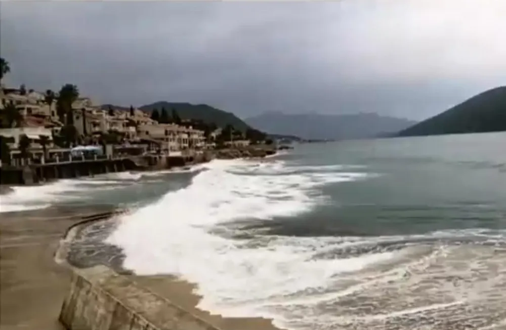 (VIDEO) Sjutra oblačno, povremeno ki&scaron;a i pljuskovi