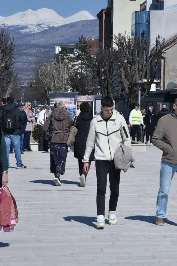 Mladi odlaze iz Nik&scaron;ića i to vi&scaron;e nije izbor, već vapaj za budućno&scaron;ću