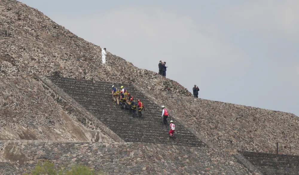 Pucnjava kod istorijske piramide u Meksiku: Ubijen turista, &scaron;estoro ranjeno