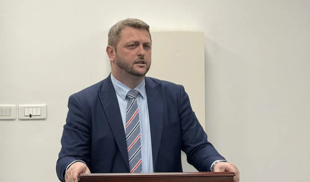 Marković: Razlog neodržavanja sjednice nije politički