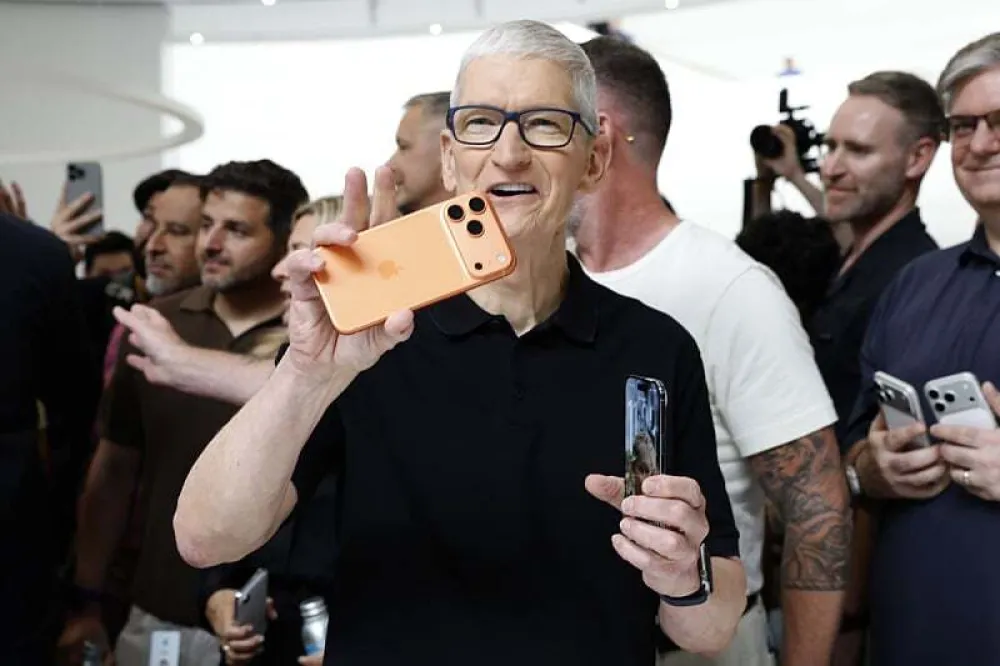 Apple dobio novog &scaron;efa, Tim Kuk vi&scaron;e nije izvr&scaron;ni direktor