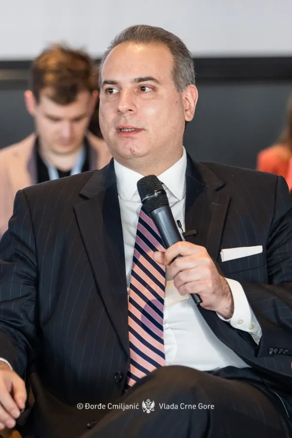 Ivanović: Uspjeh evropske integracije donosi najveće koristi mladima