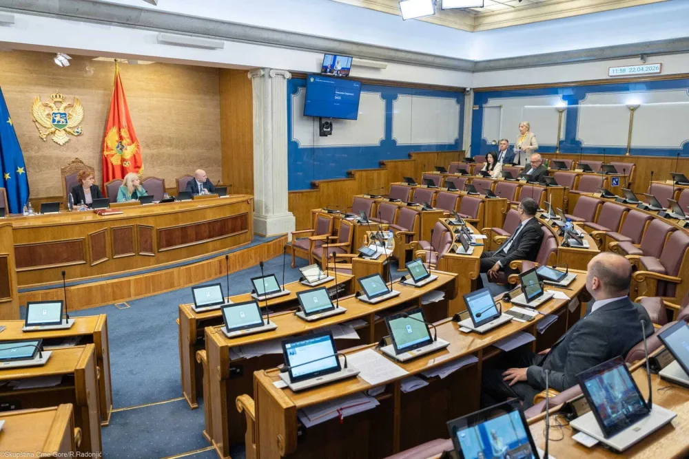 U parlamentu upozoreno: Ekolo&scaron;ka bomba u &scaron;umama