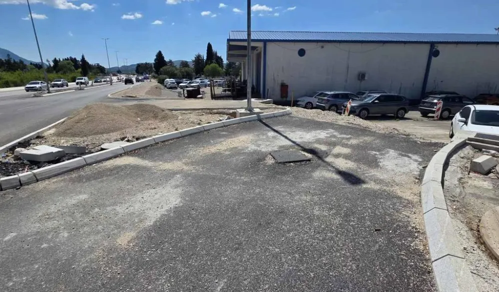 Stari prilaz Aerodromu