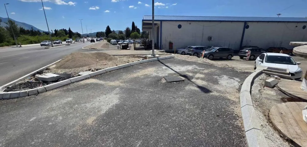 Stari prilaz Aerodromu