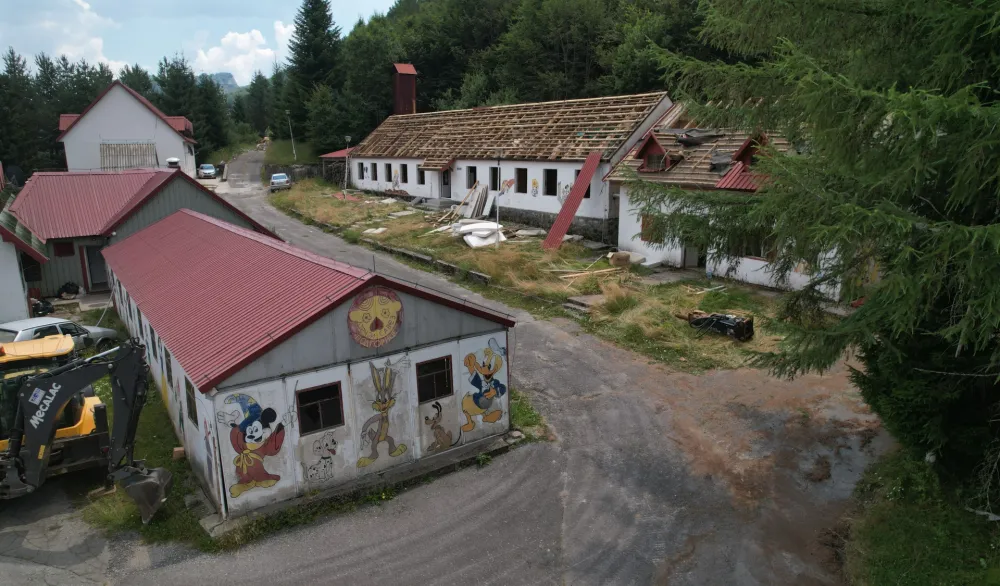 Fatalne posljedice ru&scaron;enja paviljona &bdquo;Komovi&ldquo; i &bdquo;Tara&ldquo; 2024. godine: Da su jedan zid ostavili gradilo bi se, ovako ne može