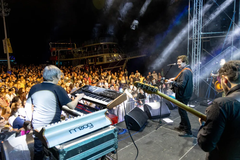 otvoren Festival vjetra u Tivtu
