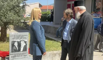 Otkrivena spomen-ploča posvećena bratskoj slozi,suživotu i međuvjerskom skladu