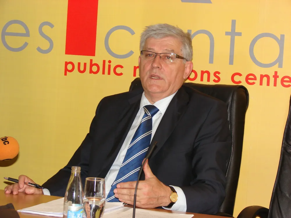 Pejović: Samo stanovi na Veljem brdu građane bi ko&scaron;tali po 3.000 eura