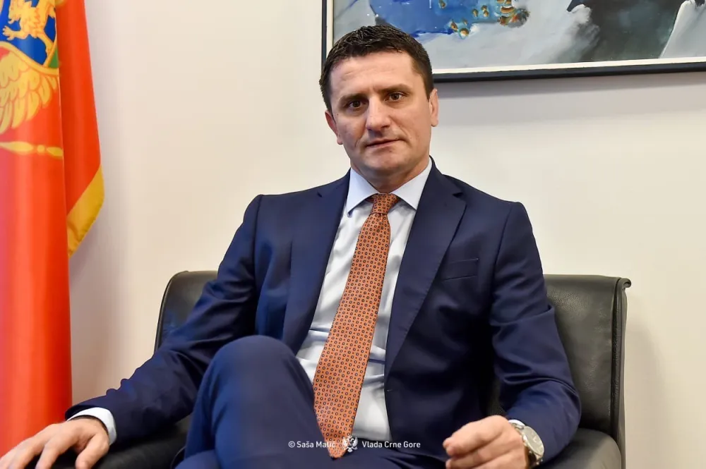 Zogović: Iza tužbenog zahtjeva Prve banke stoji Aco Đukanović