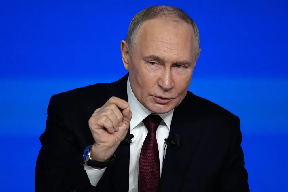 Putin: Suočavamo se sa neviđenim izazovima, ali Rusija je vječna