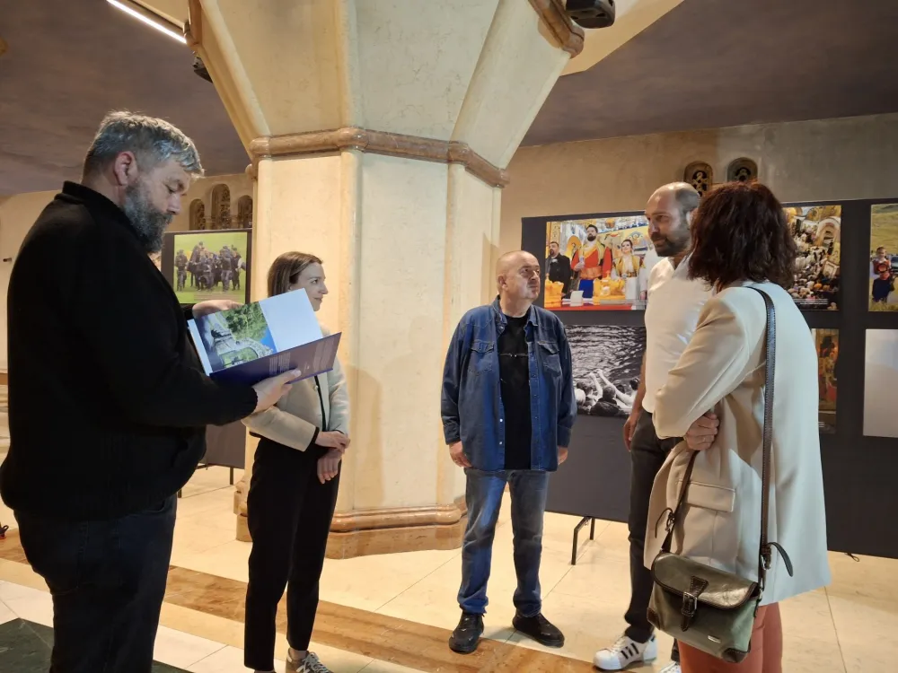 (FOTO) Sve boje pravoslavlja ovjekovječene na fotografiji