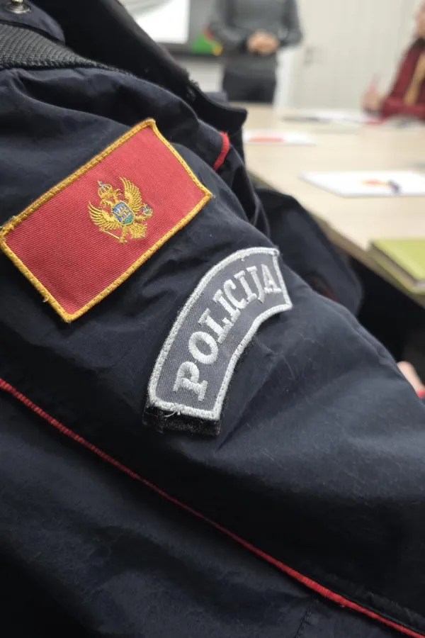 Policija za vikend oduzela noževe, sprejeve, drogu, kontrolisala OIL&hellip;