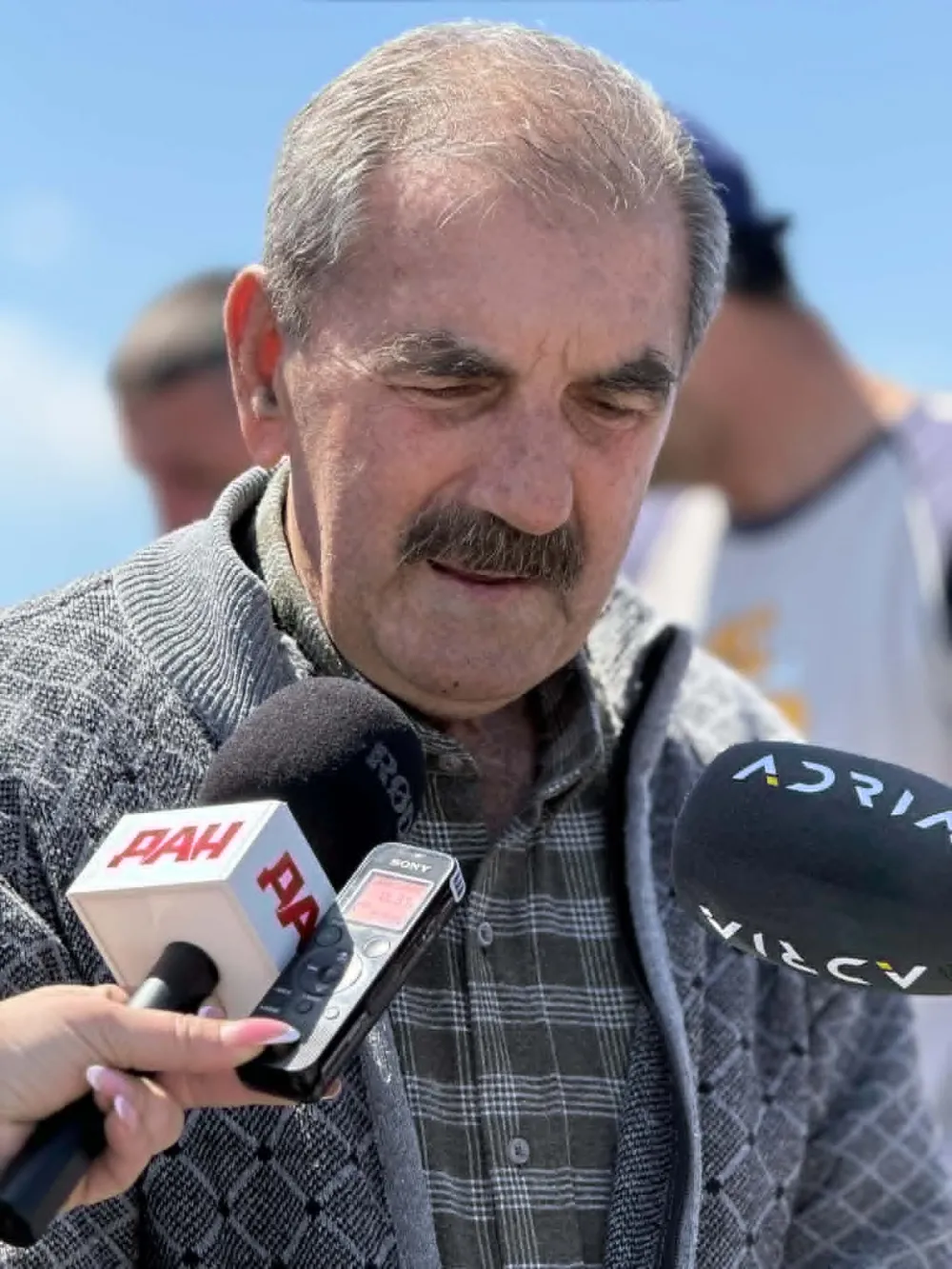 (VIDEO) Botun u dilemi, podjela na dva tabora