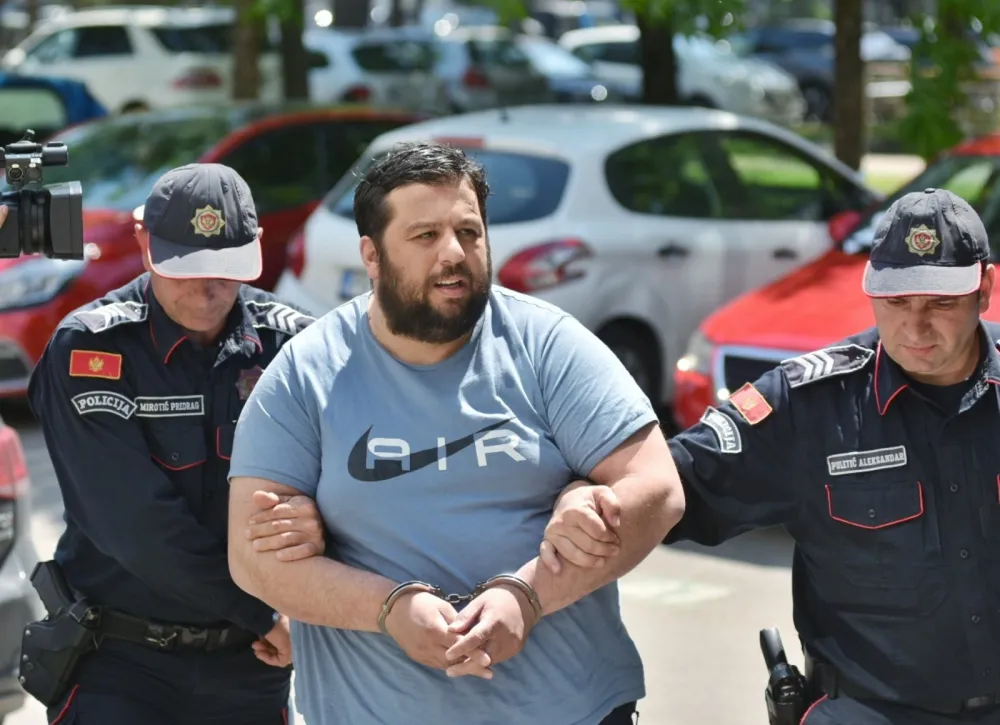 Policija zna za &scaron;tekove i pomagače, fali im jo&scaron; "samo" bjegunac: Medenica prespavao kod Lakovića, Mučalica ga vozio do Radovča?