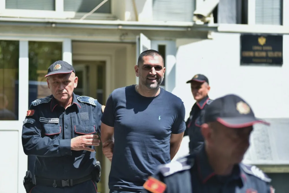 Sa&scaron;a Laković