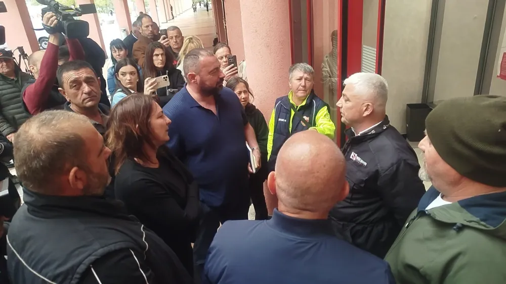 protest farmera ispred MP&Scaron;V