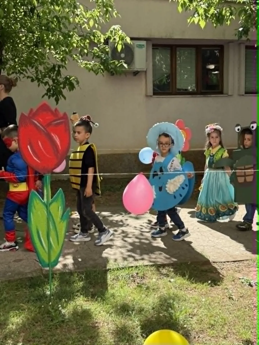 Proljećni maskenbal u vrtiću "Ljubica Popović": Da se ljep&scaron;e raste