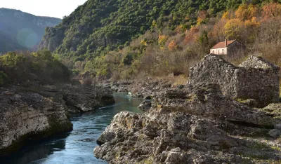 Pronađen heroj: Pripadnik Vatrogasne jedinice Budva spasio dječaka iz nabujale Cijevne