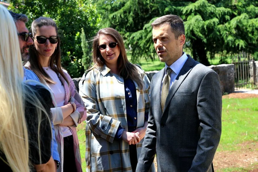 Sa&scaron;a Mujović 