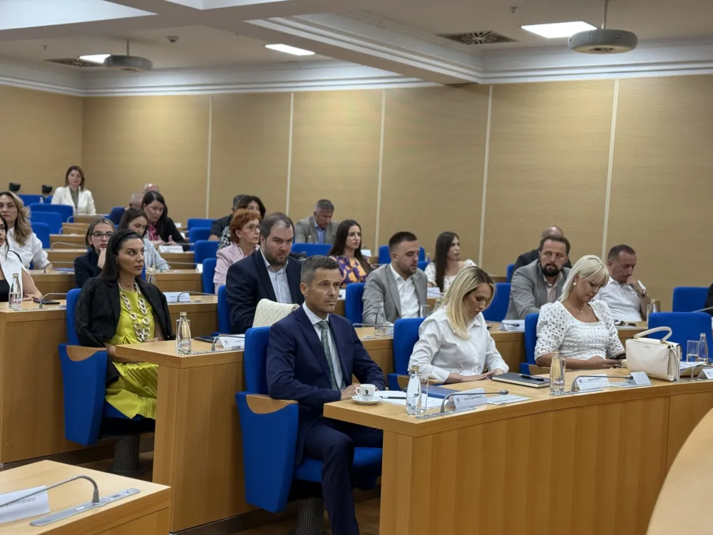 U parlamentu Glavnog grada izvje&scaron;taju o radu gradonačelnika na čekanju: Dokument je tu, ali ne i kvorum za raspravu