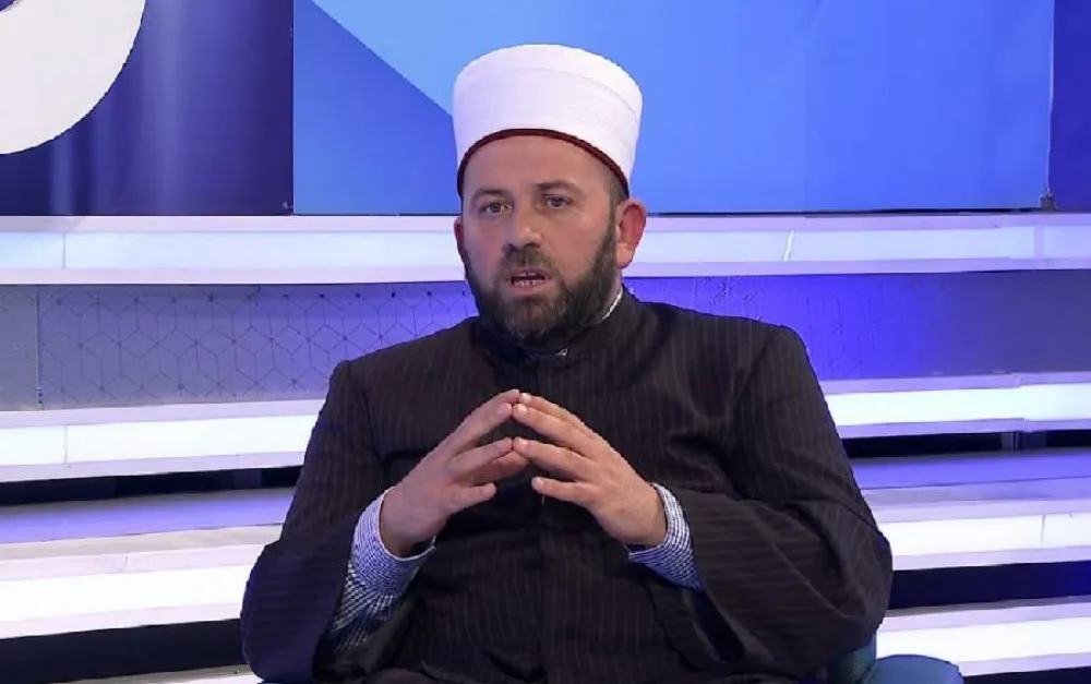 (VIDEO) Fejzić: Ako je Crna Gora građanska država, ona ne može imati fa&scaron;ističku vojsku