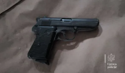 Uhap&scaron;en osumnjičeni kod kojeg je pronađen pi&scaron;tolj