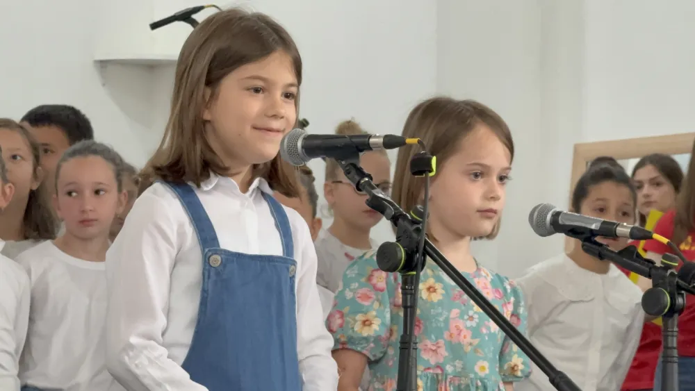  Dunja Perić i Vjera Novaković